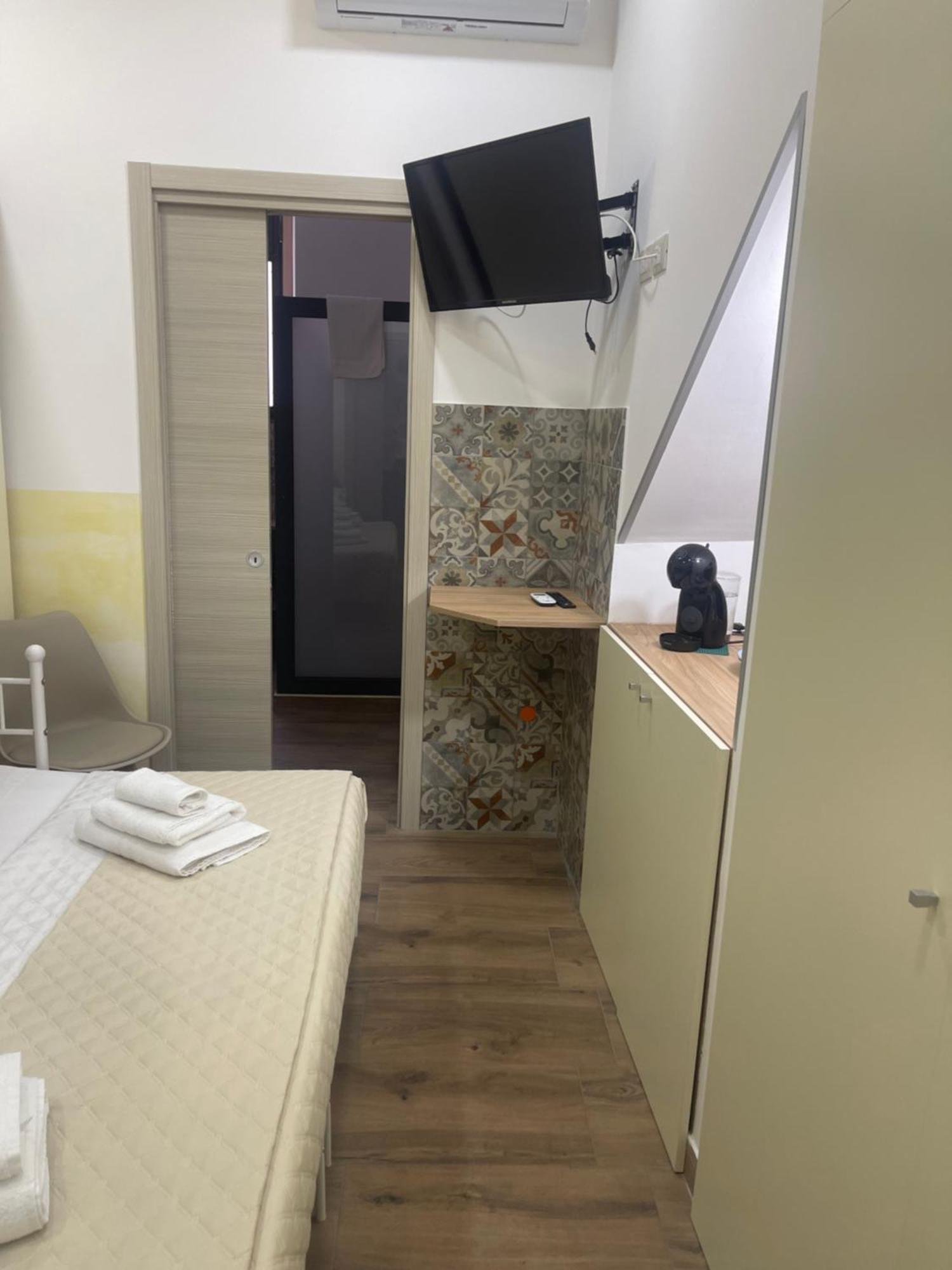 Calabro 21 Appartament Катания Экстерьер фото